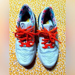 ASICS running shoes, fun colors, great support in shoes, gently worn, size 10